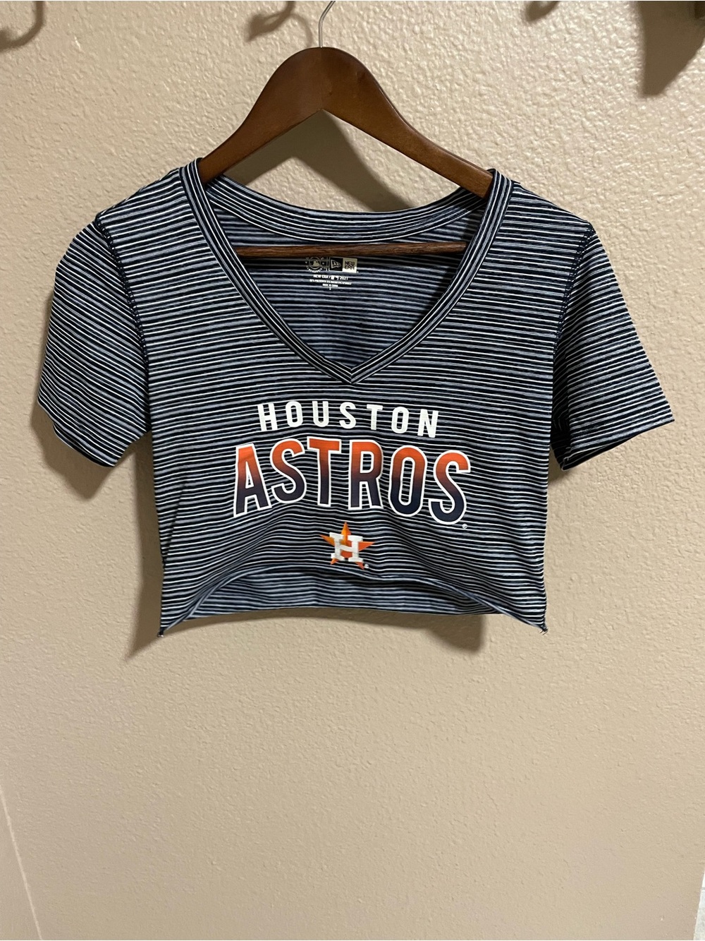 Houston Astros Women's Navy Striped V-Neck Crop Top